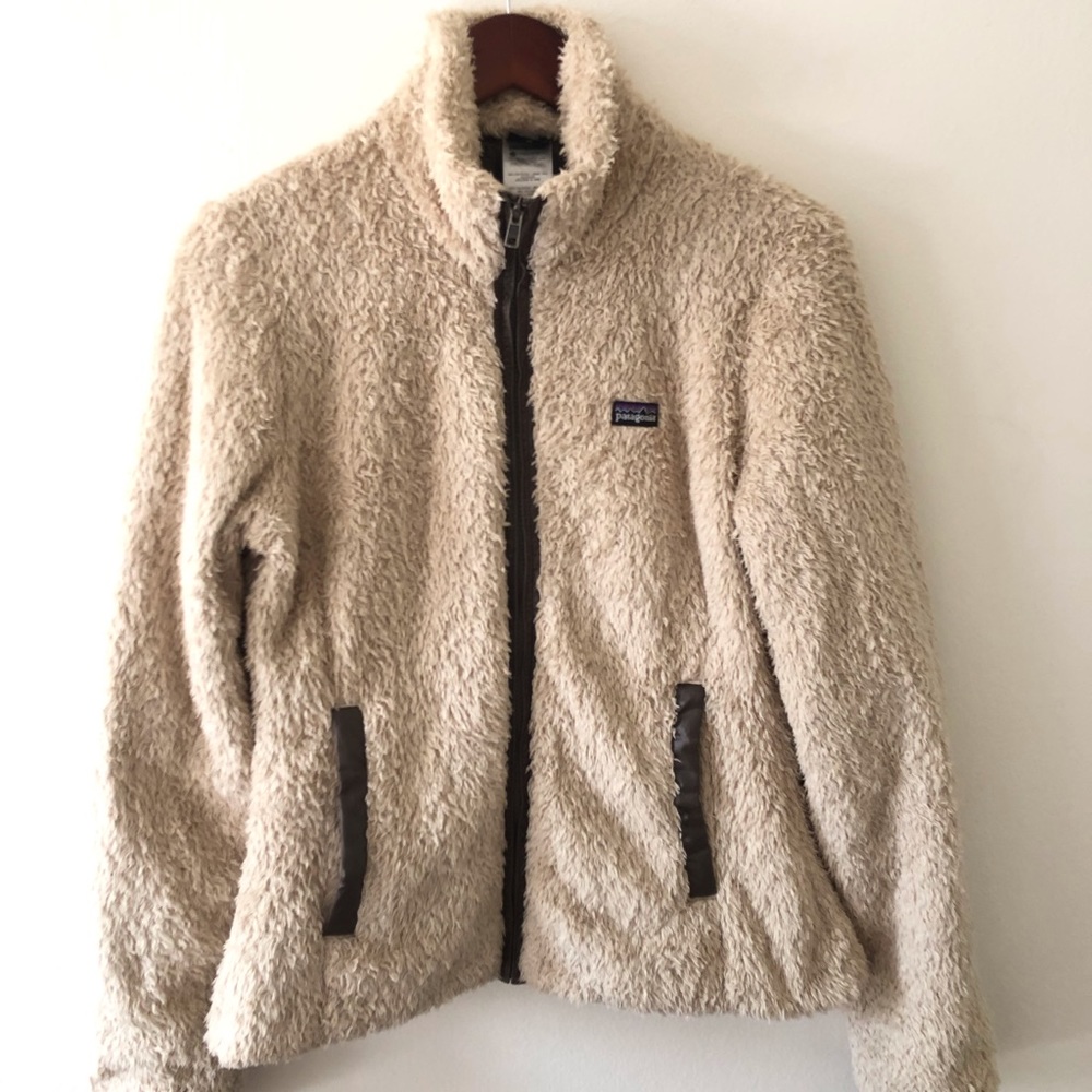 SOLD-PATAGONIA TAN ZIP UP JACKET